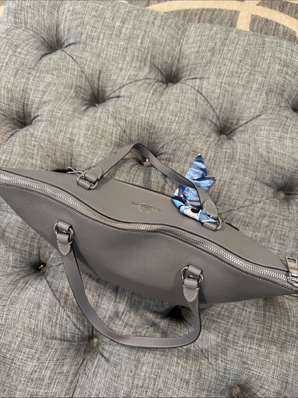 Coach Bag Gallery Grey Leather Tote with Scarf - Picture 10 of 17